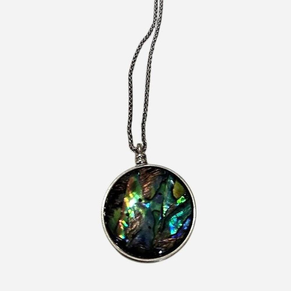 Lucky Brand Reversible Abalone & Mother of Pearl Necklace